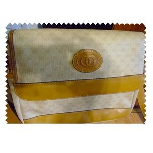 Gucci Crossbody Handbag Purse Clutch